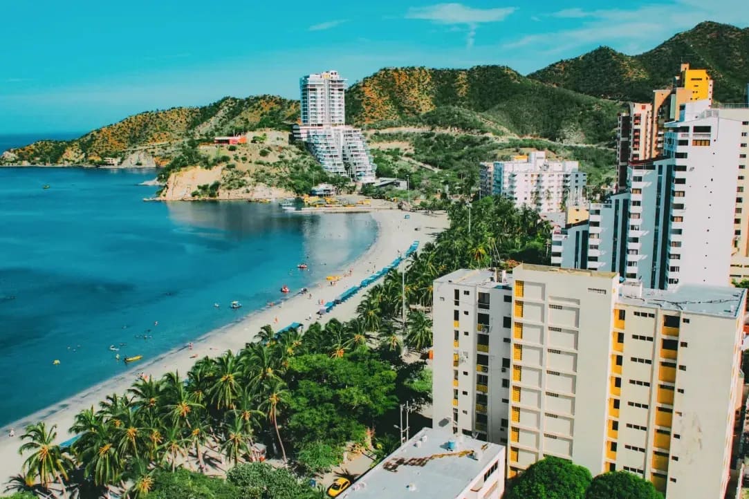 5 destinos ideales para unas vacaciones familiares inolvidables esta temporada